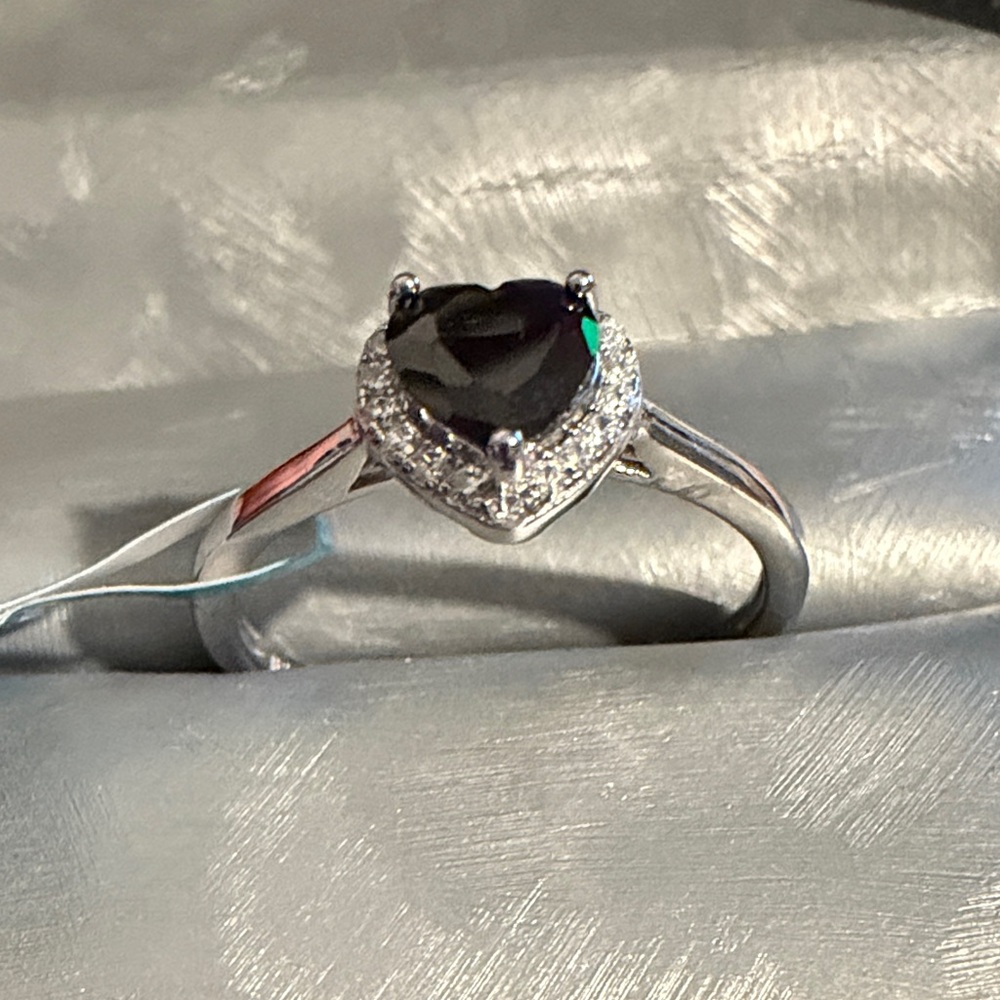 Unique Heart Shape Ring - image 2